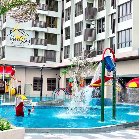 Seaview Poolview Cityview Baliresidence Video Game 5Minjonker Malacca Kültér fotó