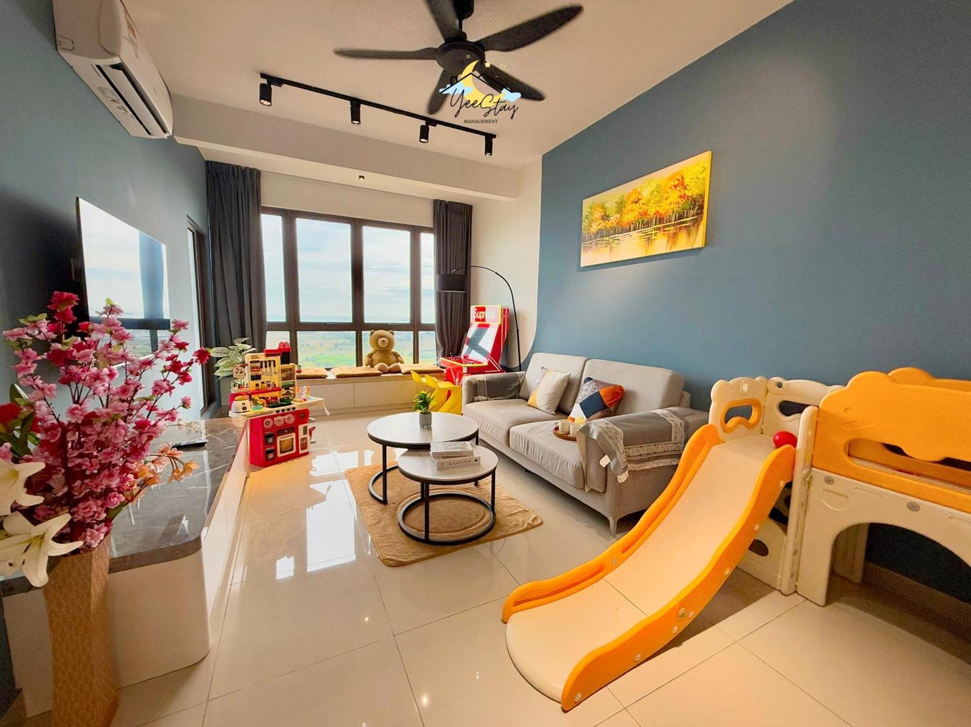 Seaview Poolview Cityview Baliresidence Video Game 5Minjonker Malacca Kültér fotó